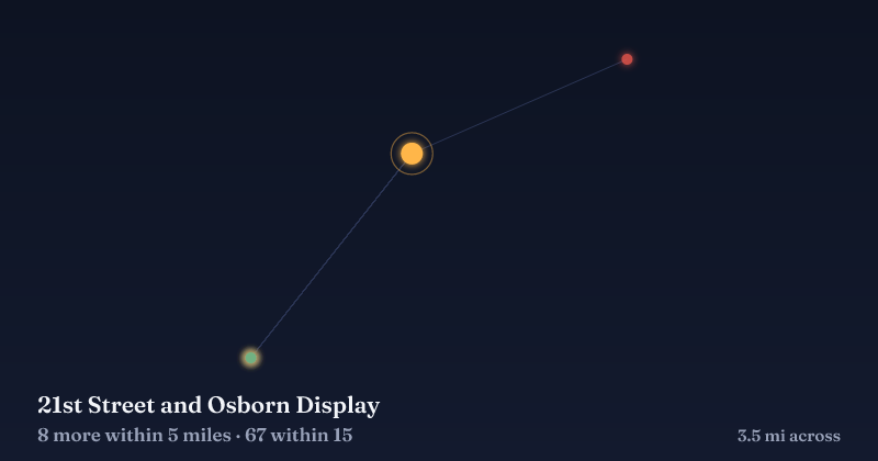 Map of 21st Street and Osborn Display and the 67 other Christmas light displays within 15 miles